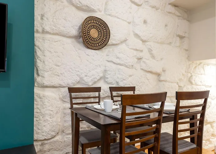 Bmyguest - Patio De Santa Catarina