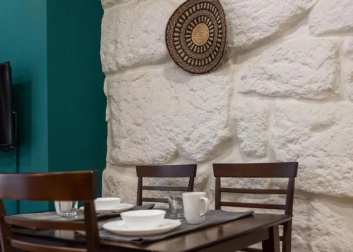 Bmyguest - Patio De Santa Catarina *