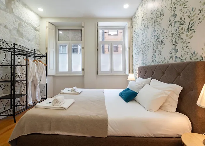 Bmyguest - Patio De Santa Catarina Πόρτο