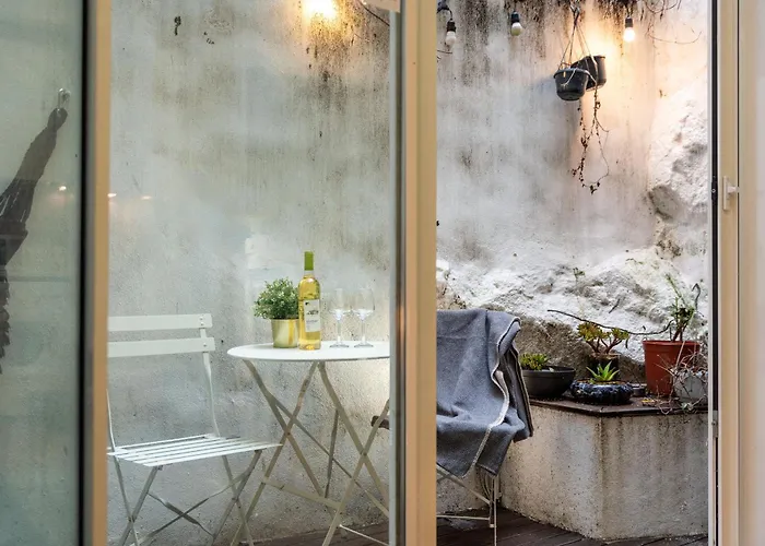 Bmyguest - Patio De Santa Catarina Διαμέρισμα