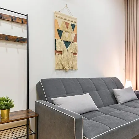 Bmyguest - Patio De Santa Catarina Apartment *