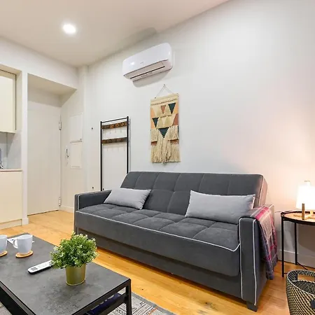 Apartamento Patio De Santa Catarina - By Guest *